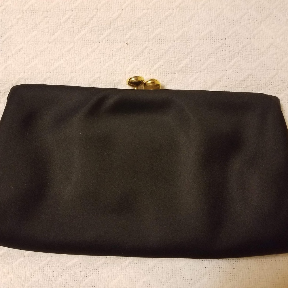 Vintage Walborg black satin clutch w/ accessories
